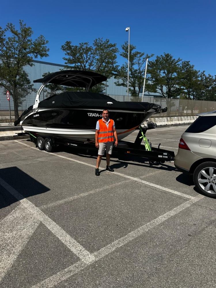 Delivering a boat on a trailer